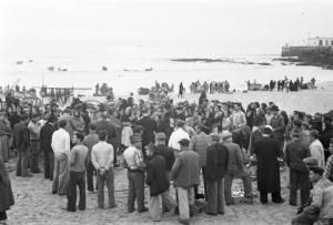 Cascais. Folla in spiaggia