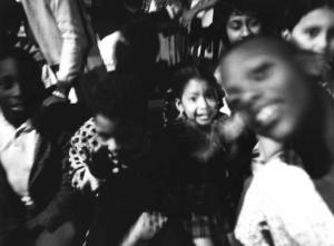 L'Avana. Bambini festeggiano il X anniversario di Giron