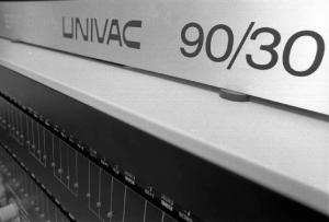 Amplificatore audio Univac 90/30