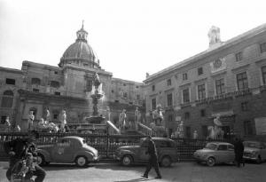 Itinerario Garibaldino. Palermo - Piazza Pretoria - Fontana Pretoria - Palazzo del Municipio - Chiesa di Santa Caterina