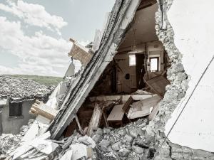 Terremoto. Accumoli (RI) - Terremoto Centro Italia - Macerie, rovine - Edifici distrutti - Casa sventrata
