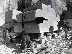 Carrara - Cava di marmo - Lizzatura