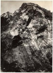 Montevecchio - Miniera di blenda e galena - Affioramento del minerale dalla roccia
