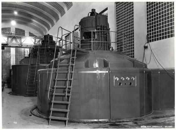 Bressanone - Centrale idroelettrica - Sala Macchine - Alternatori