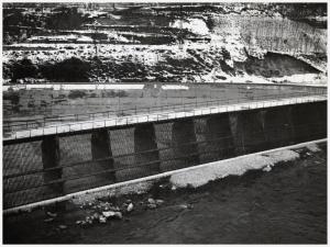 Ala - Centrale idroelettrica - Diga - Griglie all'imbocco del canale