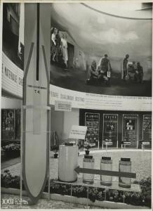 Milano - Fiera campionaria del 1941 - Padiglione Montecatini - Esposizione prodotti
