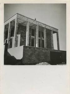 Roma - Esposizione Universale del 1942 - Quartiere EUR - Cantiere - Veduta di un edificio in costruzione