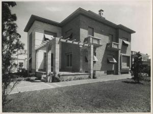 Gallarate - Villa Frisoni - Esterno / Lavori in marmo