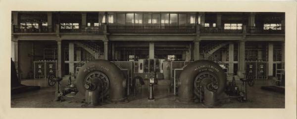 Cornate d'Adda - Edison - Centrale idroelettrica Esterle - Sala macchine - Turbine Francis della Ing. A. Riva & C. - Alternatori Brown Boveri - Veduta