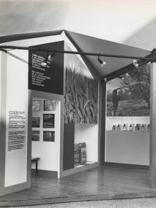 Bolzano - Fiera campionaria internazionale del 1960 - Interno del Padiglione Montecatini - Stand materie plastiche per l'agricoltura allestito con pannelli fotografici - Urea agricola