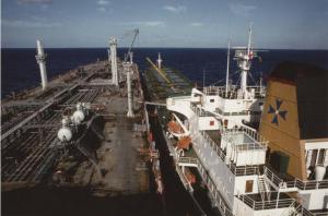 Ragusa - Canale di Sicilia - Campo Vega - Vega Oil (FSO-Floating Storage Offloading) - Petroliera in allibo