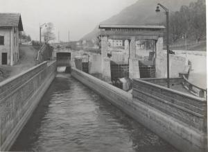 Burgraviato - Società elettrica Alto Adige - Centrale idroelettrica di Tell - Sbarramento sull'Adige - Opera di presa