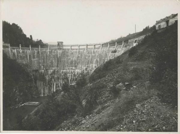 Spigno Monferrato - Acciaierie e Ferriere Lombarde Falck - Impianto idroelettrico - Diga Valla