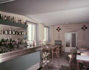 Forlimpopoli - Bar di Giuseppe Matteucci - Vernice Ducotone per interni
