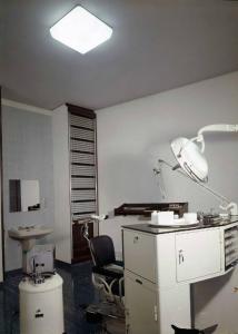 Studio dentistico - Poltrona paziente - Vernice Ducotone