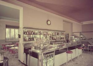 Milano - Bar - Vernice Ducotone