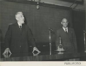 Conferenza di Enrico Fermi - Presentazione con Enrico Fermi
