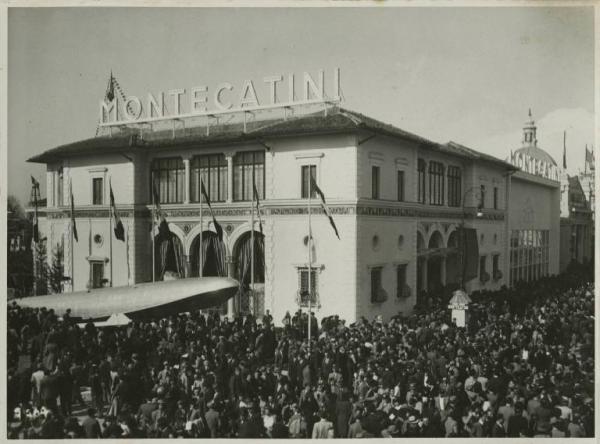 Milano - Fiera campionaria del 1940 - Inaugurazione del padiglione Montecatini