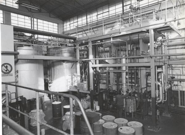 Viguzzolo - ROL (Raffineria olii lubrificanti) Spa - Impianto di condensazione con ossido di etilene