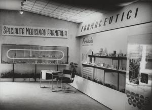 Lubiana - Fiera del 1941 - Padiglione Montecatini - Farmitalia - Esposizione di prodotti