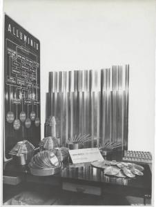 Lubiana - Fiera del 1941 - Padiglione Montecatini - Esposizione di oggetti in alluminio