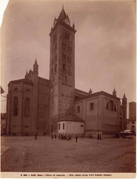 Architettura - Alba - Duomo - abside - campanile