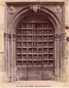 Architettura - Verona - Palazzo De Lesca - portale