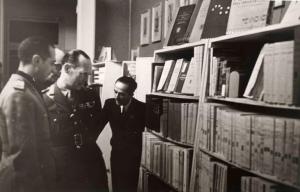 Giuseppe Bottai - Visita ad Atene - Visita alla Mostra del libro italiano