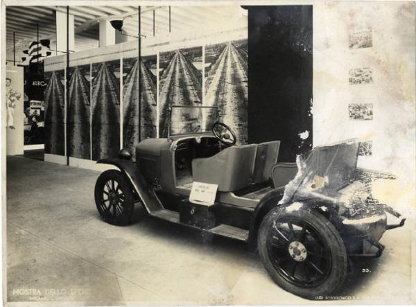Sezione dell'automobilismo - Auto Bianchi usata dal Duce negli anni 1919-1920 - Gian Luigi Banfi - Lodovico Barbiano di Belgiojoso - Enrico Peressutti - Ernesto Nathan Rogers
