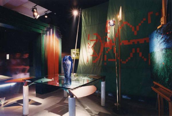 XVIII Triennale - Mostre tematiche - Il giardino delle cose - La qualità dell'esperienza - La Permanenza - Permanenza di rosso su verde di Francesco Binfarè