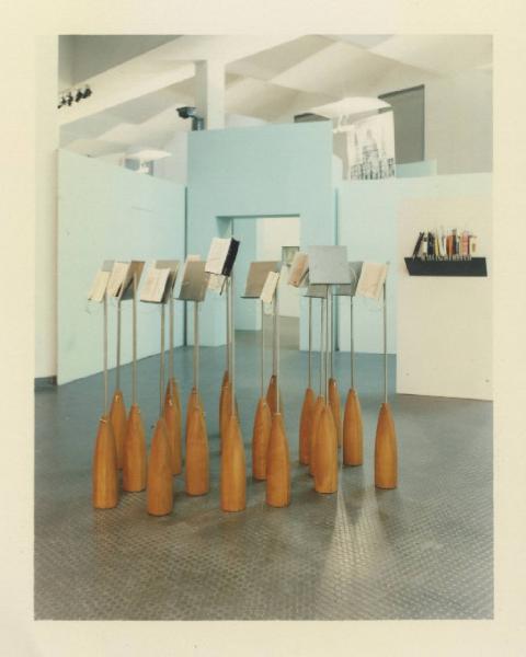 XIX Triennale - I racconti dell'Abitare - Libreria d'affezione di Ignasi de Solà-Morales, progetto di Pete Sans