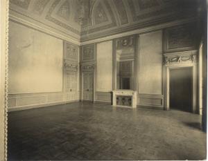 Villa Reale - Sala 22 (sala del trono), sezione del teatro