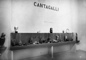 V Triennale - Arti decorative e industriali - Ceramiche - Scomparto delle maioliche Cantagalli di Firenze