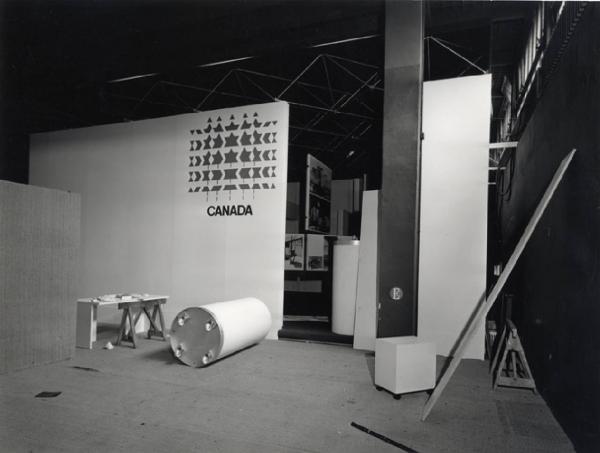 XIV Triennale - Occupazione della Triennale - Palazzo dell'Arte - Sezione del Canada