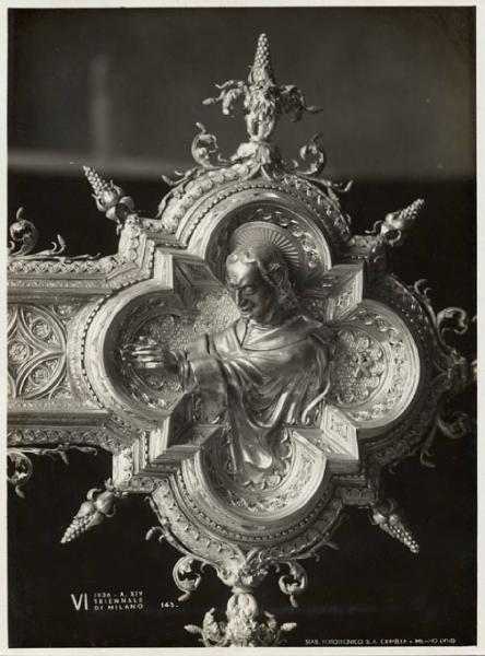 VI Triennale - Mostra dell'antica oreficeria italiana - Vetrina XII. Oreficerie sacre e croce di Bergamo - Croce astile