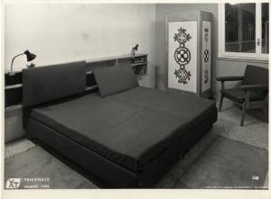 X Triennale - Mostra della casa - Alloggio INCIS B - Camera da letto matrimoniale - Piero Bottoni - Leonardo Fiori - Augusto Piccoli