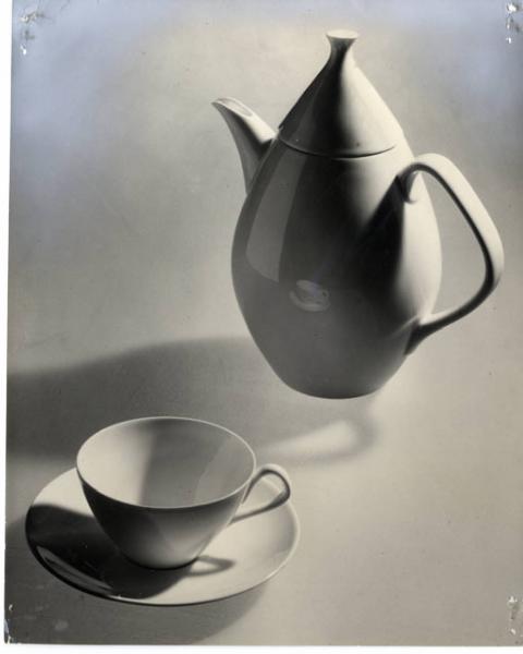 X Triennale - Forma scandinava - Svezia - Servizio da caffè in porcellana - Stig Lindberg