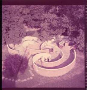 X Triennale - Parco Sempione - Labirinto per ragazzi - Lodovico Barbiano di Belgiojoso - Enrico Peressutti - Ernesto Nathan Rogers