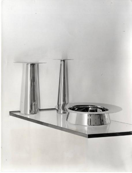XI Triennale - Mostra delle Produzioni d'arte - Sezione dei metalli - Vasi in argento - Margareta Latis