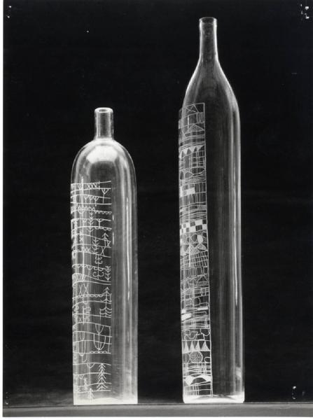 XI Triennale - Mostra delle Produzioni d'arte - Sezione del vetro - Vasi in vetro inciso