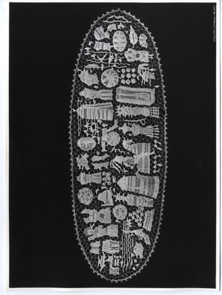 XI Triennale - Mostra delle Produzioni d'arte - Sezione dei pizzi, ricami, alabastri - Merletto a tombolo - Michela Di Domenico Fegarotti