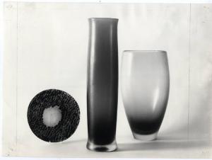 XI Triennale - Mostra delle Produzioni d'arte - Sezione del vetro - Piatto e vasi in vetro