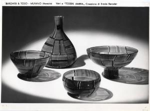 XI Triennale - Mostra delle Produzioni d'arte - Sezione del vetro - Vasi e ciotole in vetro colorato - Ercole Barovier