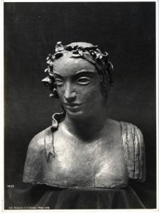 XI Triennale - Mostra delle Produzioni d'arte - Sezione della Ceramica - Busto