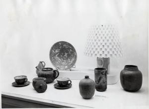 VIII Triennale - Sezioni estere - Austria - Oggetti in ceramica di Helene Fischer, Hertha Bucher, Johanna Fritsche, Annemarie Fraunder