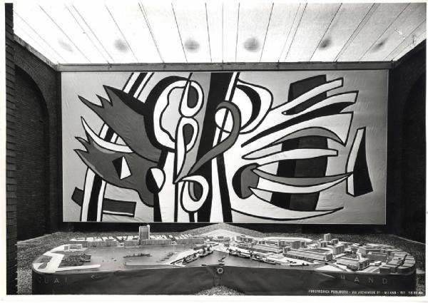 IX Triennale - Sezioni estere - Francia - Pannello decorativo di Fernand Léger - Modello in scala del progetto di ricostruzione della zona del porto di Tolone