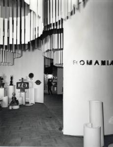 XIV Triennale - Sezioni nazionali - Romania - Ingresso - Ion Oroveanu