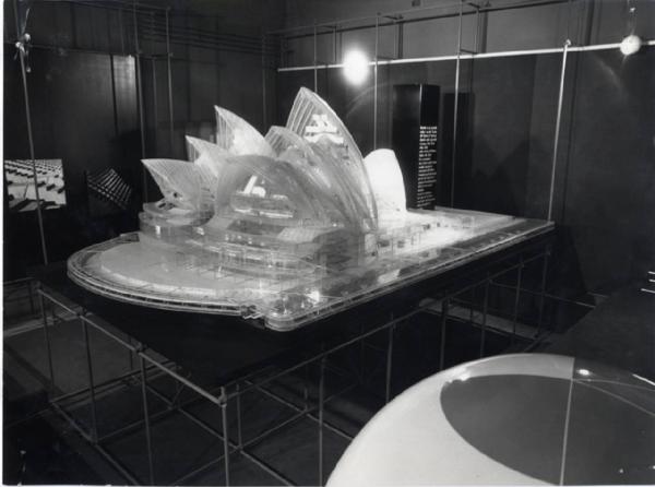 XV Triennale - Australia - Modello in scala del Teatro dell'Opera di Sidney