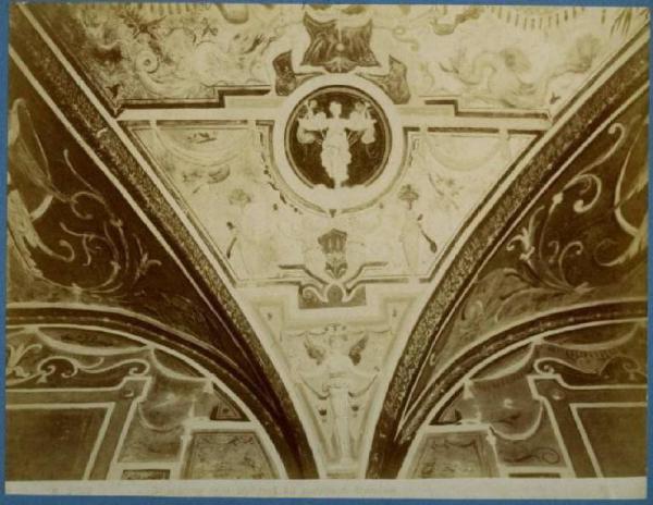 Zuccari Federico e Zuccari Taddeo - Motivi decorativi a grottesche - Affresco - Bracciano - Castello Orsini Odescalchi - Sala Papalina - Volte (part.)