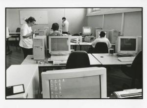 Istituto dei Ciechi di Milano - Aula informatica - Interno - Corso di computer per non vedenti - Computer - Allievi